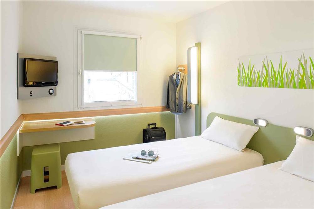 Hotel Ibis Styles Les Sables Olonne Habitación foto