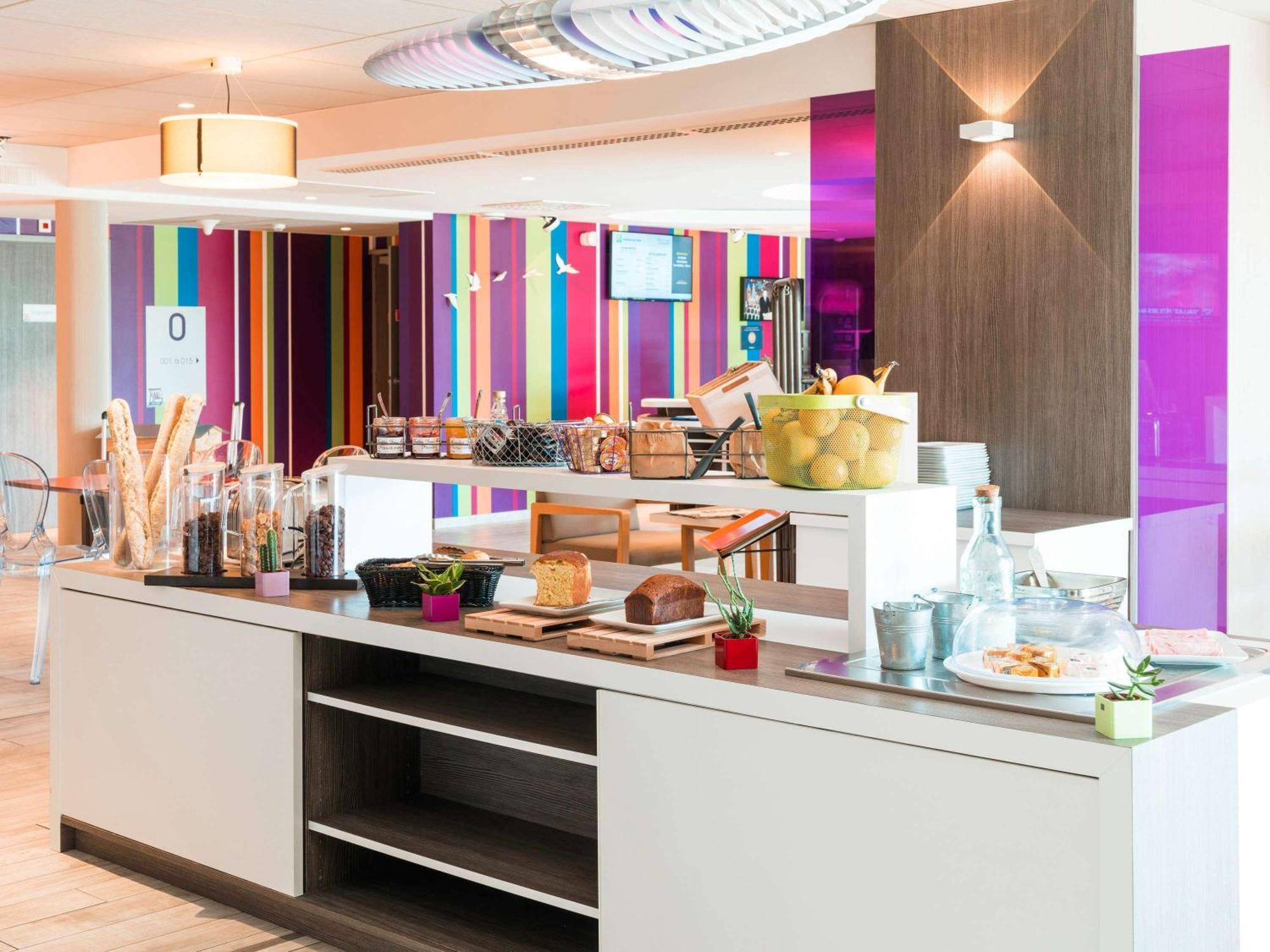 Hotel Ibis Styles Les Sables Olonne Exterior foto